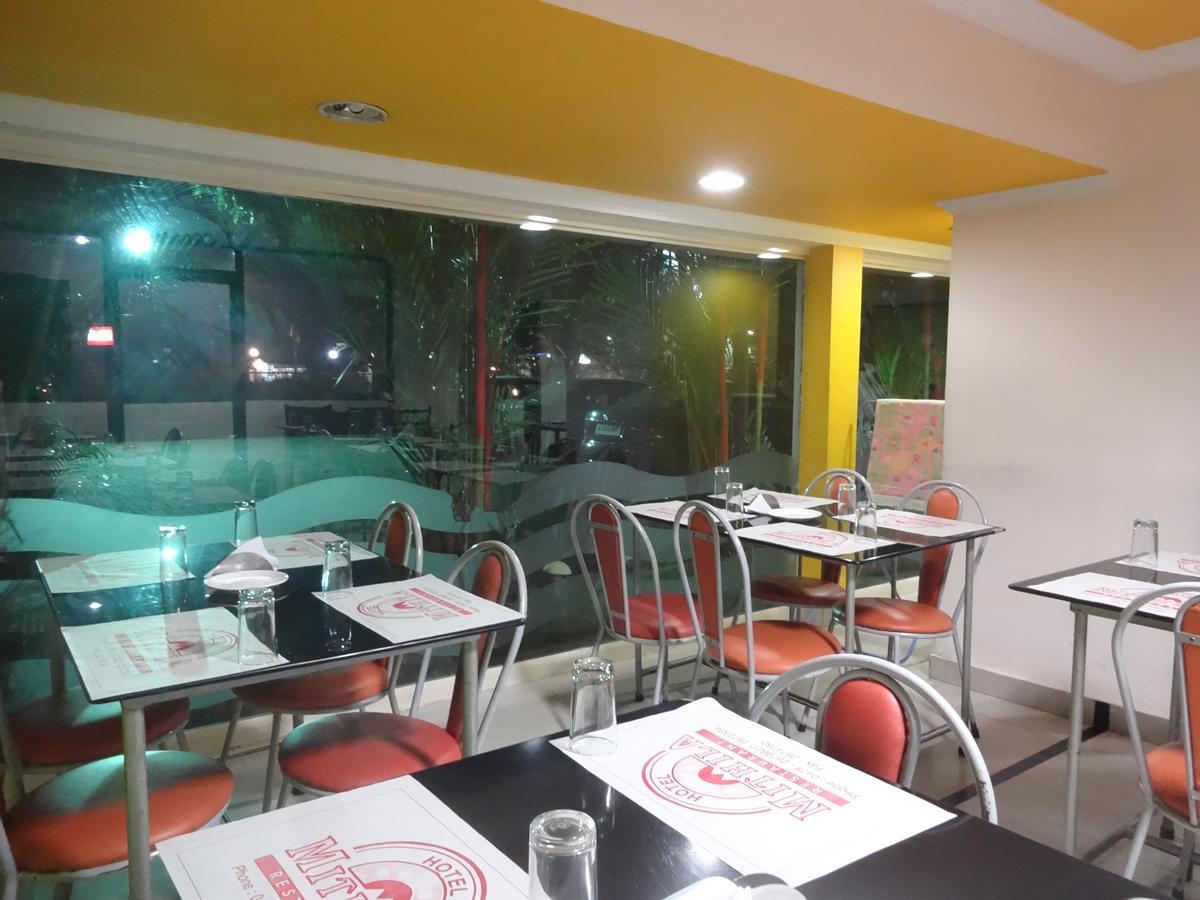 Hotel Mithila Eramalloor Dış mekan fotoğraf